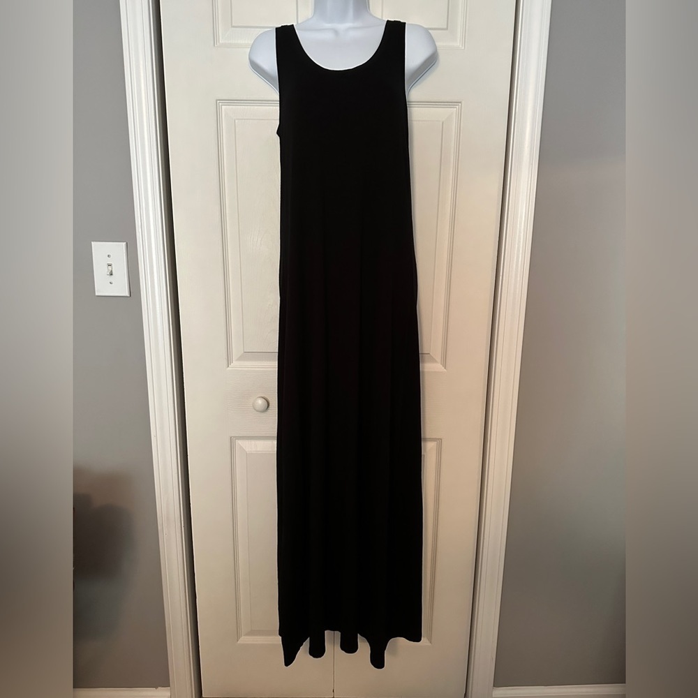 Michael Stars Black Maxi dress. Listed as XS- will fit to Medium